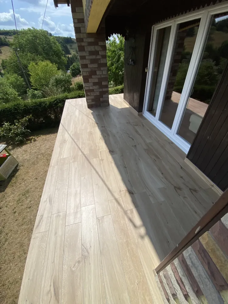 Sol en pierre naturel à Rimling